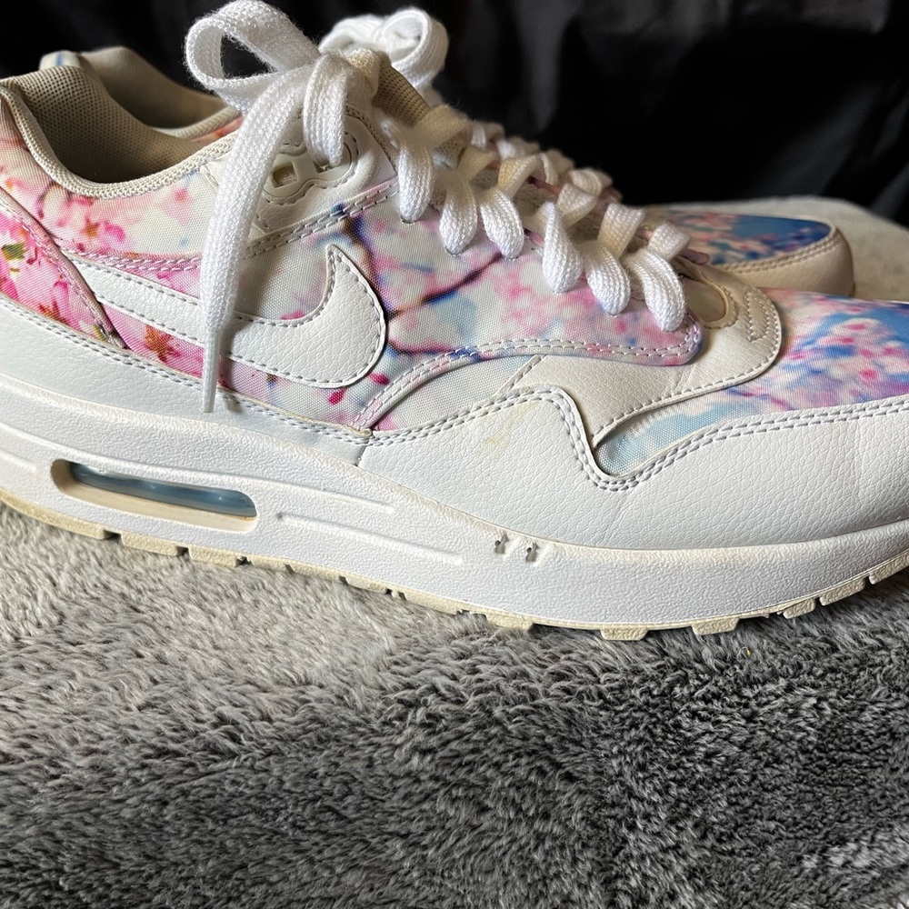 Nike Air Max 1 "Cherry Blossom" Women's Sneakers Sz 9, White/Pink/Blue